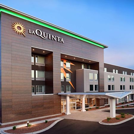 La Quinta Inn & Suites By Wyndham Wisconsin Dells- Lake Delton Bagian luar foto